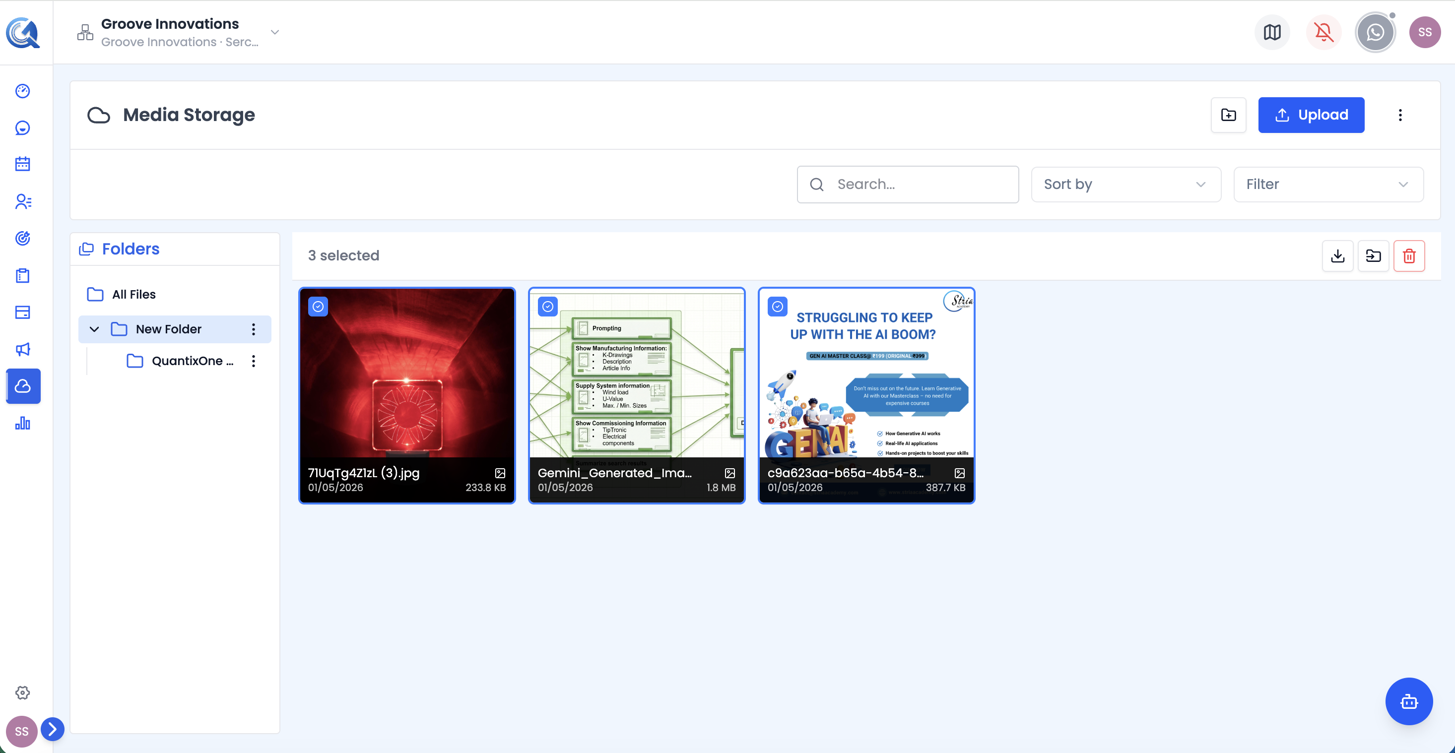 Bulk action bar showing Download, Move, and Delete buttons after selecting multiple files